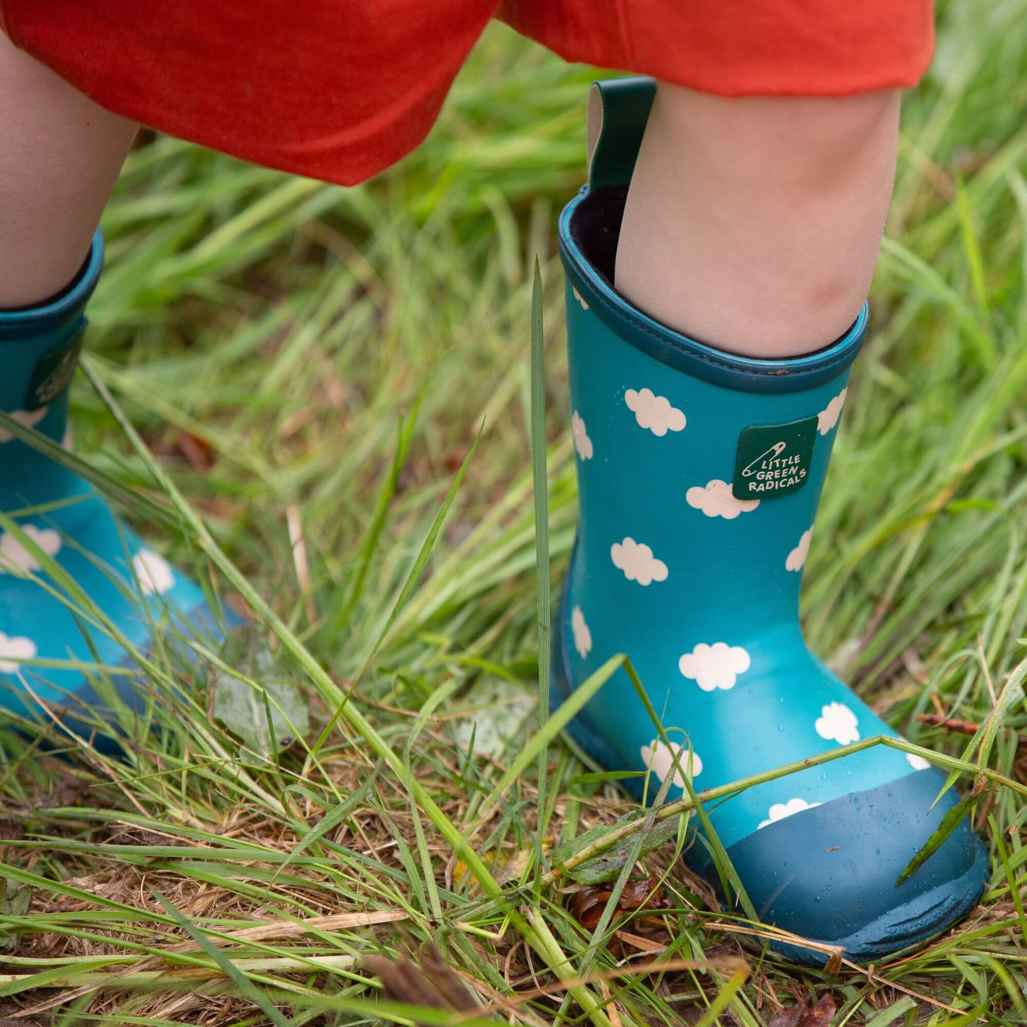 Muddy Puddles Have Seasalt Stopped Selling Wellies Child Holding