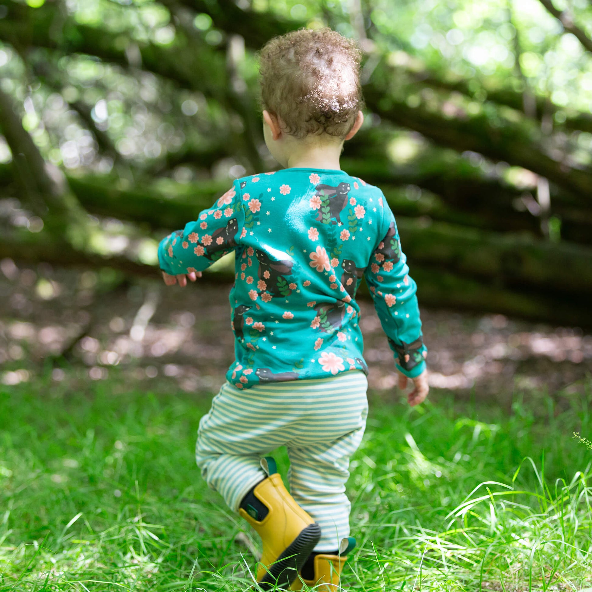 Winter Rabbits Organic T-Shirt & Jogger Playset Green / 4-5y