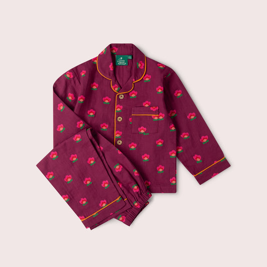 Pyjama classique à fleurs roses