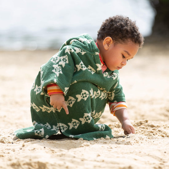 Swimming Fish Kids Towel Poncho Green / 7-8y