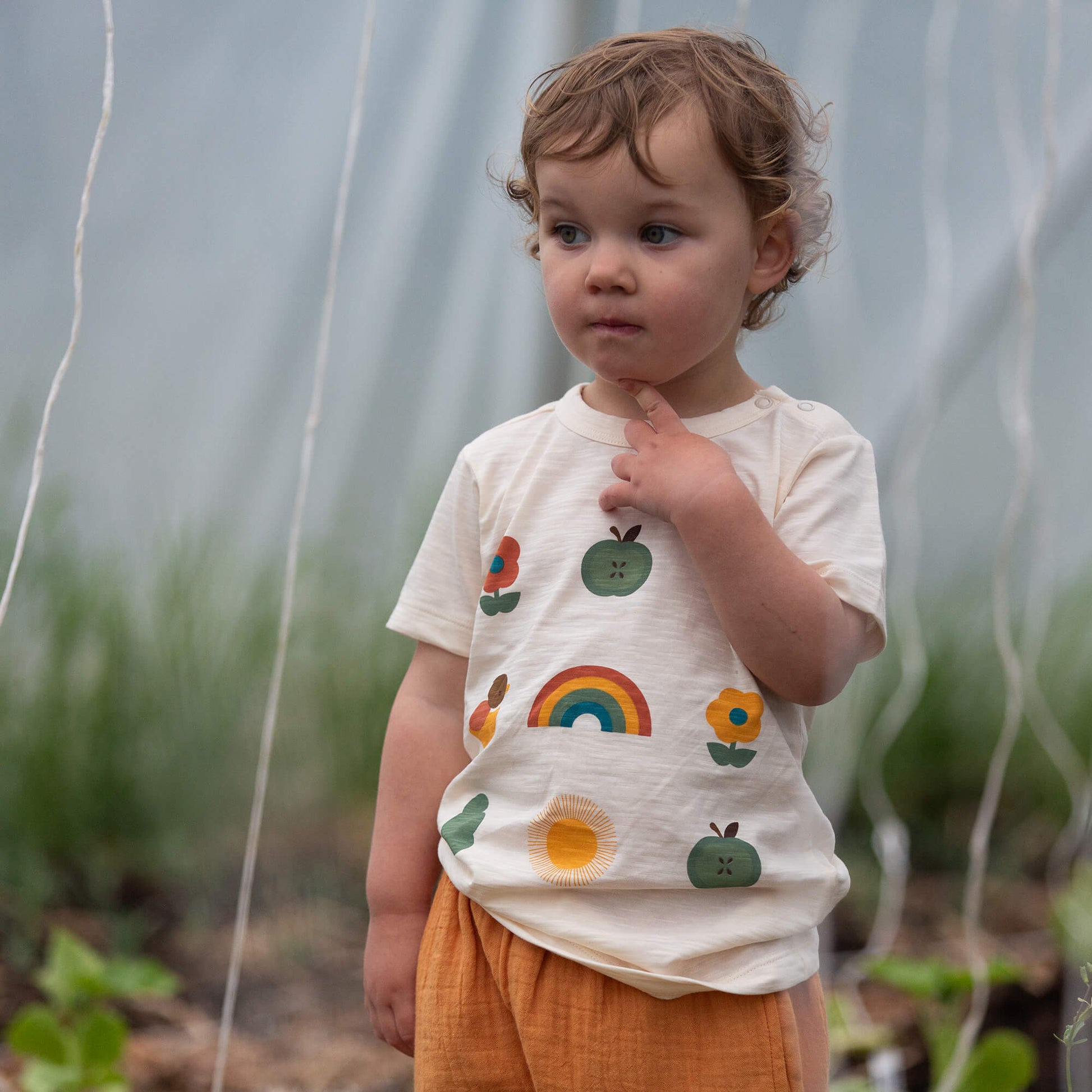 Vintage Rainbows Short Sleeve Popper T Shirt Cream / 18-24m