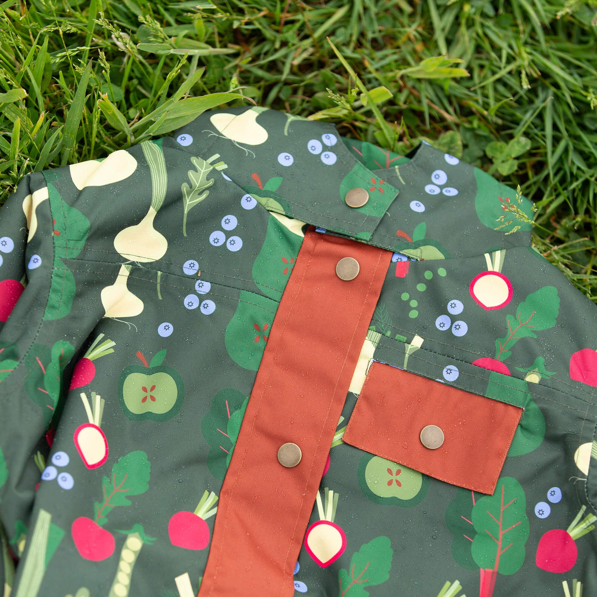 Feast Recycled Waterproof Raincoat MULTI / 7-8y