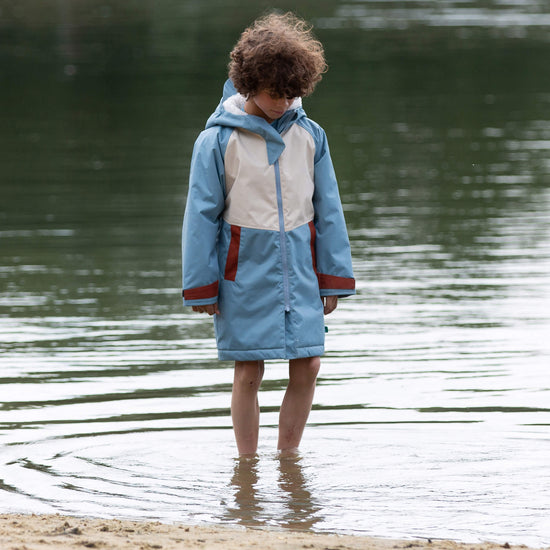 Hazy Blue Recycled Waterproof Robe Blue / 5-8y