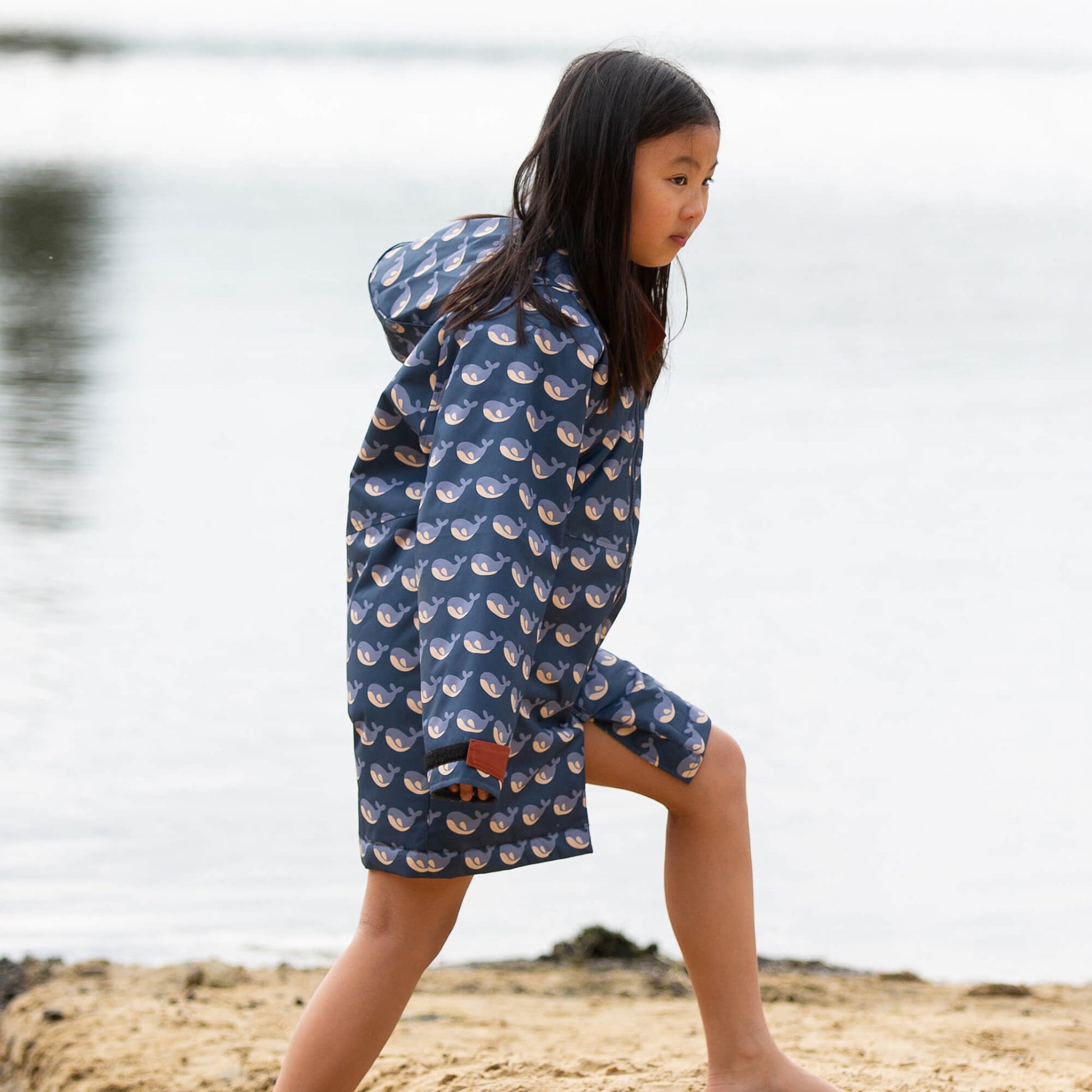 Singing Whales Recycled Waterproof Robe Blue / 5-8y