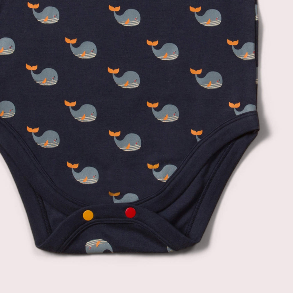 Little-Green-Radicals-Baby-Bodies-Set-Two-Pack-With-Whale-Print-Closeup