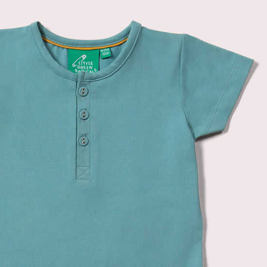 Little-Green-Radicals-Blue-Organic-Short-Sleeve-BabyBody-Closeup