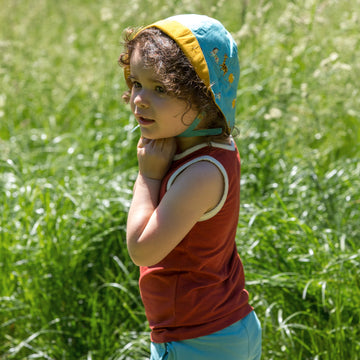 Little-Green-Radicals-Blue-Reversible-Sunhat-With-Giraffe-Horse-Elephant-Print-Kid