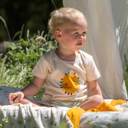 Little-Green-Radicals-Cream-Organic-Short-Sleeve-T-Shirt-With-Sun-Print-Kid