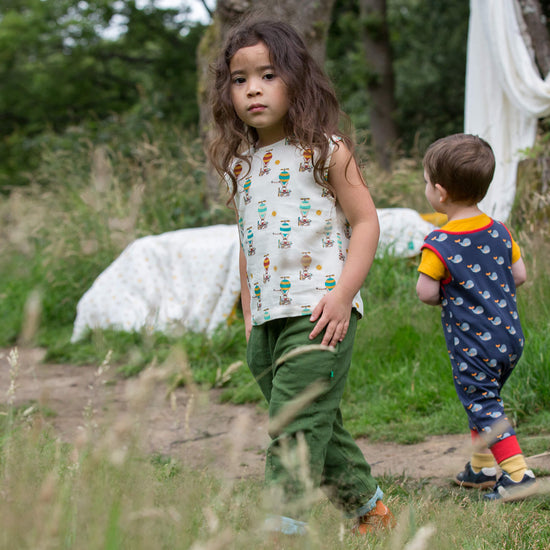 Little-Green-Radicals-Cream_Blue-And-RedSleeveless-Blouse-With-Hot-Air-Balloon-Print-Kid